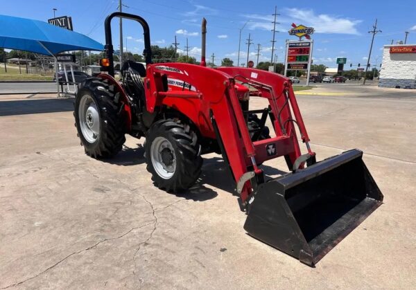 2012 Massey Ferguson 2605 Tractor