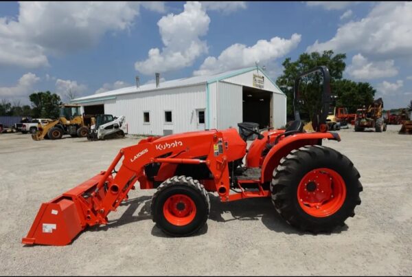 2023 Kubota MX5400 Tractor