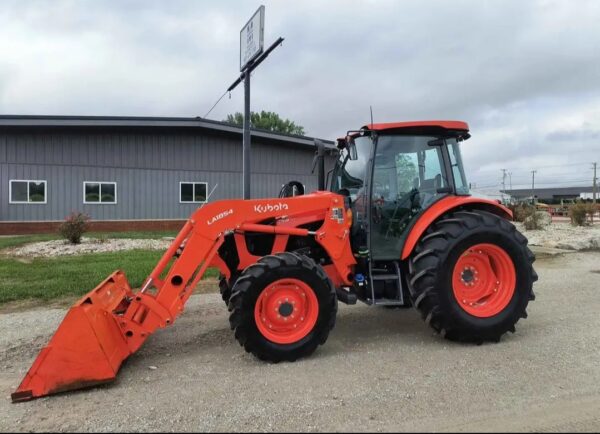 2022 KUBOTA M5-111D 4WD TRACTOR WITH CAB AND LOADERS