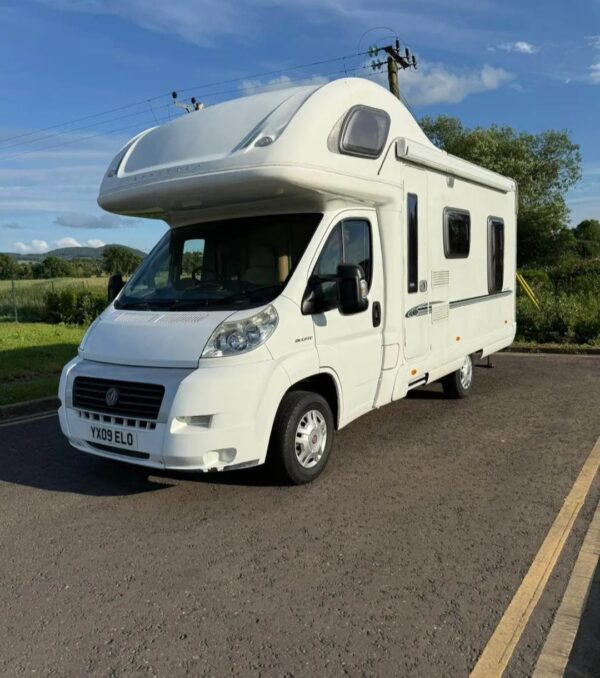 2009 Bessacar E425 luxury motorhome